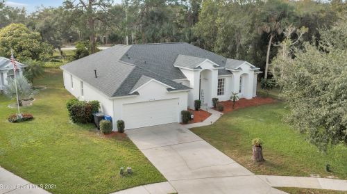 2425 Village Ln, Titusville, FL 32780-8744
