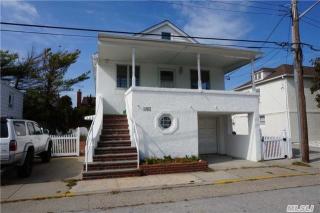 107 Clayton Ave, East Atlantic Beach, NY 11561-1006