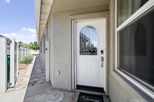 147 Tijeras Crk, Beaumont CA  92223-7308 exterior