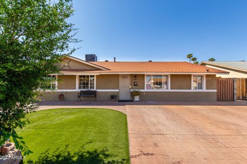 2234 65th Dr, Phoenix, AZ 85035-3406