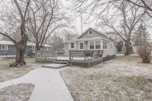 24805 Wilson St, Kansasville WI  53139-9770 exterior
