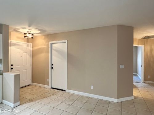 7433 Elwood St, Phoenix AZ  85043-5507 exterior