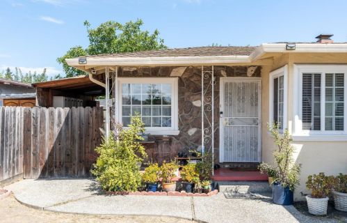 626 Bayview Ave, Sunnyvale, CA 94085-3637