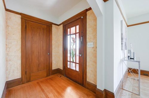 617 Walnut Ave, South San Francisco CA  94080-2721 exterior