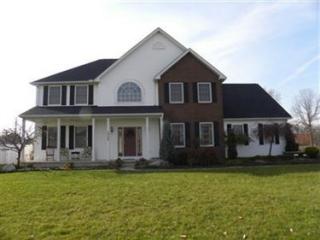 2546 Deerfield Dr, Avon, OH 44011-1783