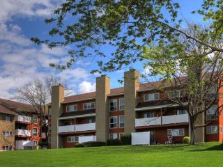 2260 Foothill Dr, Salt Lake City UT  84109-3901 exterior