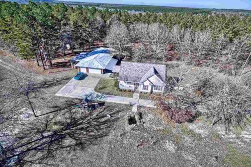 1569 Robinson Town Rd, Cassatt SC  29032-9368 exterior