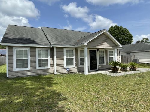 9873 Levenshall Dr, Ladson, SC 29456-3846