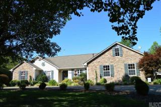 6498 Willowbottom Rd, Hickory, NC 28602-9212