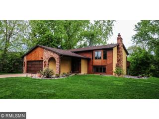 1119 Parkview Ln, Saint Paul, MN 55123-1845