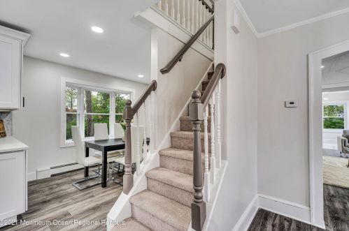 226 Davis Ave, Lacey NJ  08731-3519 exterior