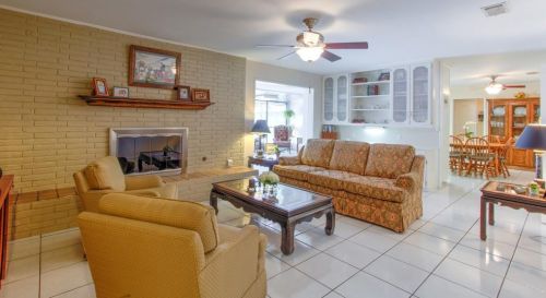 4500 Westlake Dr, Fort Worth TX  76109-4936 exterior