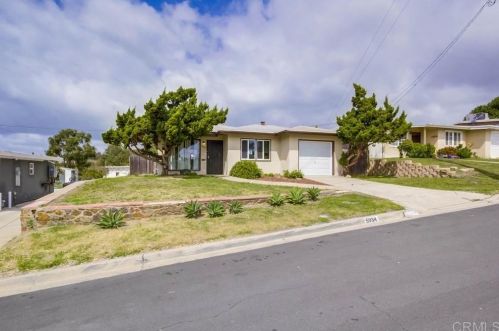 5934 Dwight St, San Diego, CA 92105-3905