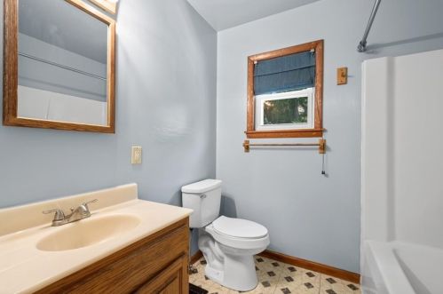 4680 Echo Glen Dr, Pittsburgh PA  15236-4826 exterior