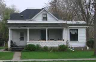107 Silver St, Mapleton MN  56065-9566 exterior