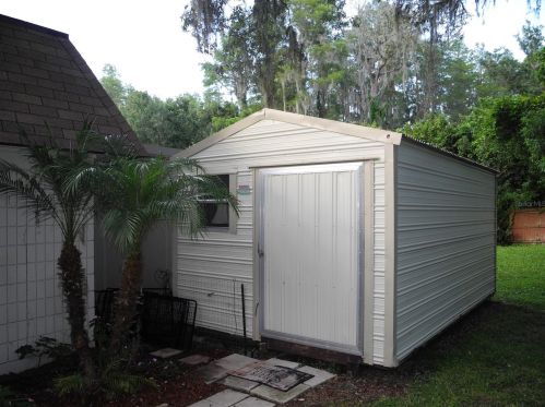 18717 Hamilton St, Lutz FL  33549-3820 exterior