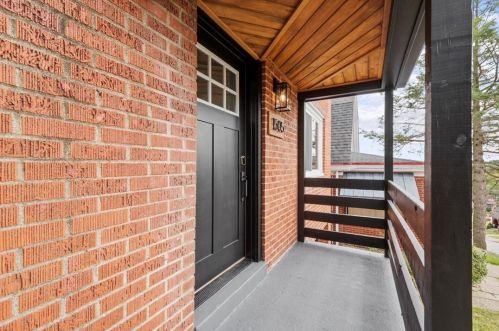 1505 Woodbourne Ave, Pittsburgh, PA 15226-2429