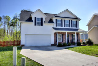 5306 Castle Pines Ln, Knoxville, TN 37920-5598