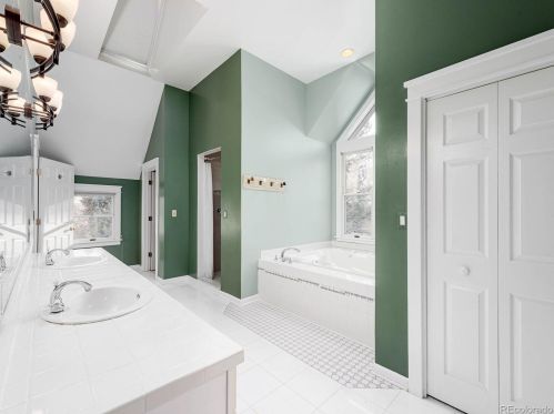 655 Gilpin St, Denver CO 80210-1805 exterior