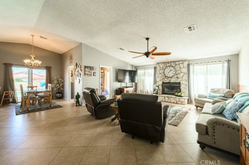 64329 Spyglass Ave, Desert Hot Springs CA  92240-1204 exterior