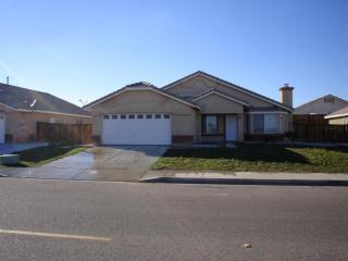 15452 Ferndale Rd, Victorville, CA 92394-5591