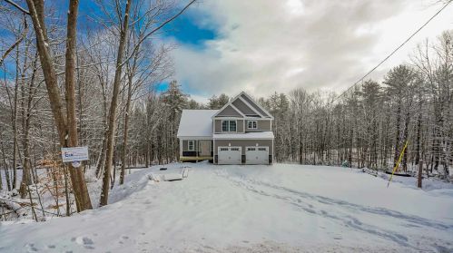 96 Weare Rd, New Boston, NH 03070-3709