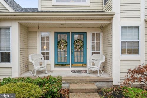 2305 Derby Dr, Riverton, NJ 08077-4522