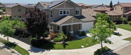 364 Colonial Trl, Lathrop, CA 95330-8872