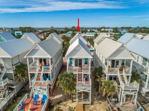 120 Gorrie Dr, Saint George Island FL  32328-2728 exterior