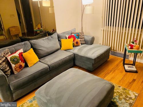 343 36th St, Washington, DC 20019-1417