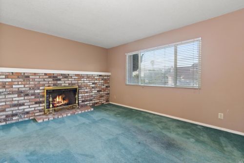 412 Turner Dr, Benicia CA  94510-1413 exterior