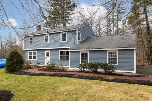64 Woodland Rd, North Hampton, NH 03862-2234