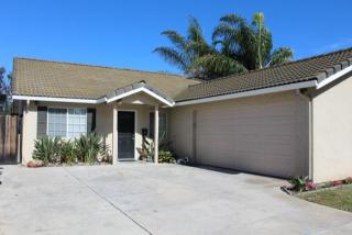 1171 Prune St, Hollister, CA 95023-7316
