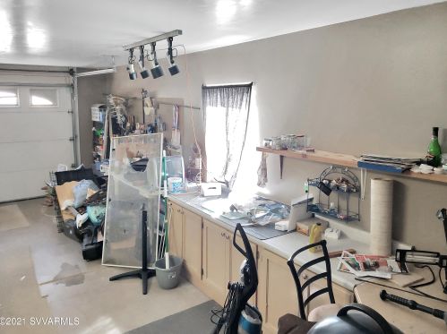 35 Sedona Rd, Sedona AZ 86351-7215 exterior