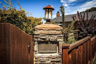 1103 North Rd, Belmont, CA 94002-1945
