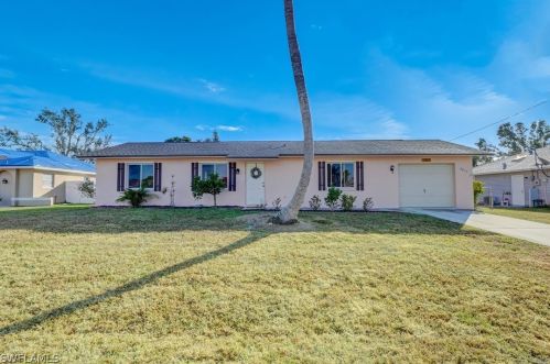 3811 6th Ave, Cape Coral, FL 33914-5314