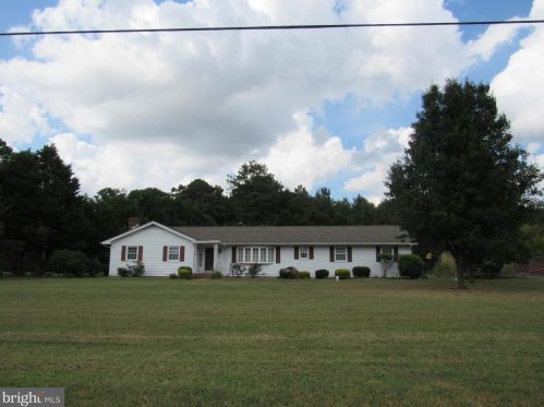 12007 Laurel Rd, Laurel DE  19956-3538 exterior