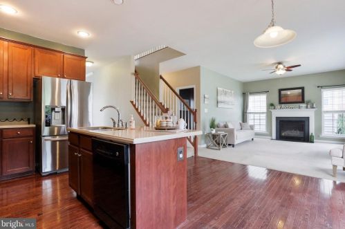 214 Union Ridge Dr, Charles Town WV  25414-4950 exterior