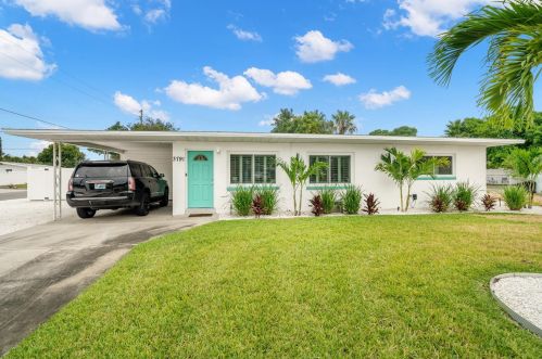 3791 Belle Vista Dr, Saint Petersburg, FL 33706-2626