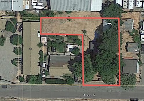160 Thomas St, Ukiah CA  95482-5822 exterior