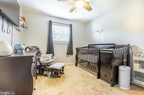 958 Buck Dr, Dover DE  19901-6650 exterior