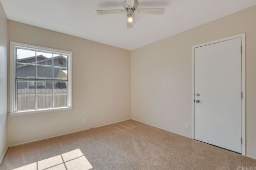 25870 Lomas Verdes St, Redlands CA  92373-8404 exterior