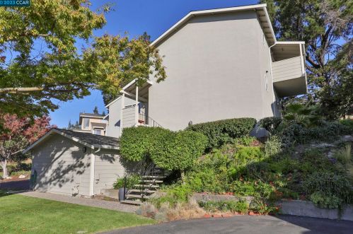 10 Janin Pl, Concord CA  94523-1116 exterior