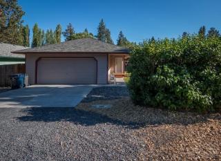 1535 Fresno Ave, Bend, OR 97701-3041