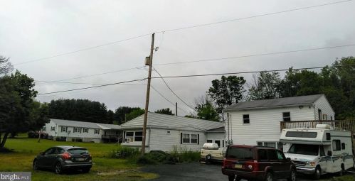 612 Moyers Station Rd, Schuylkill Haven, PA 17972-9027