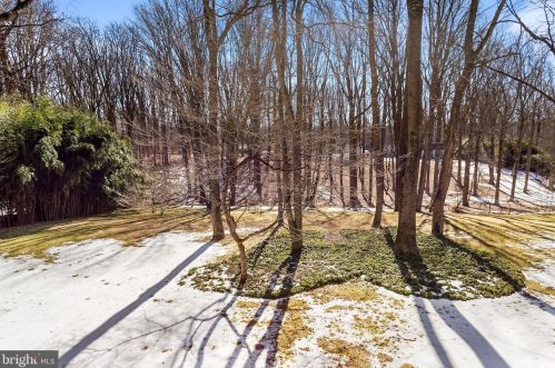 18 Ardmoor Ln, Chadds Ford PA 19317-9120 exterior