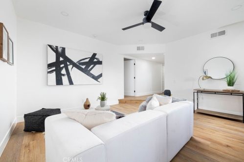 4393 Date Ave, La Mesa CA  91941-6412 exterior