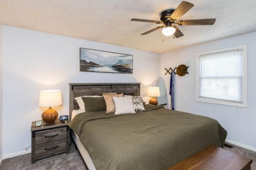 1239 Choctaw Dr, London OH  43140-8726 exterior