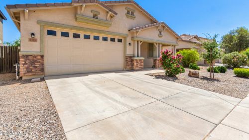 1118 Nickleback St, San Tan Valley, AZ 85143-6842