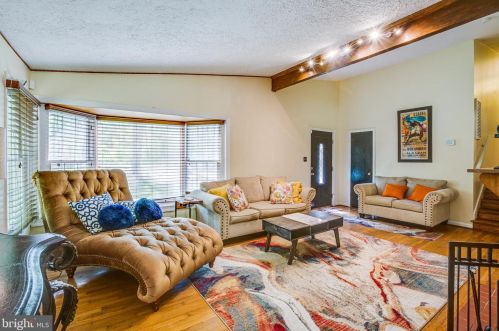 765 Mountain View Rd, Fredericksburg VA  22406-4533 exterior